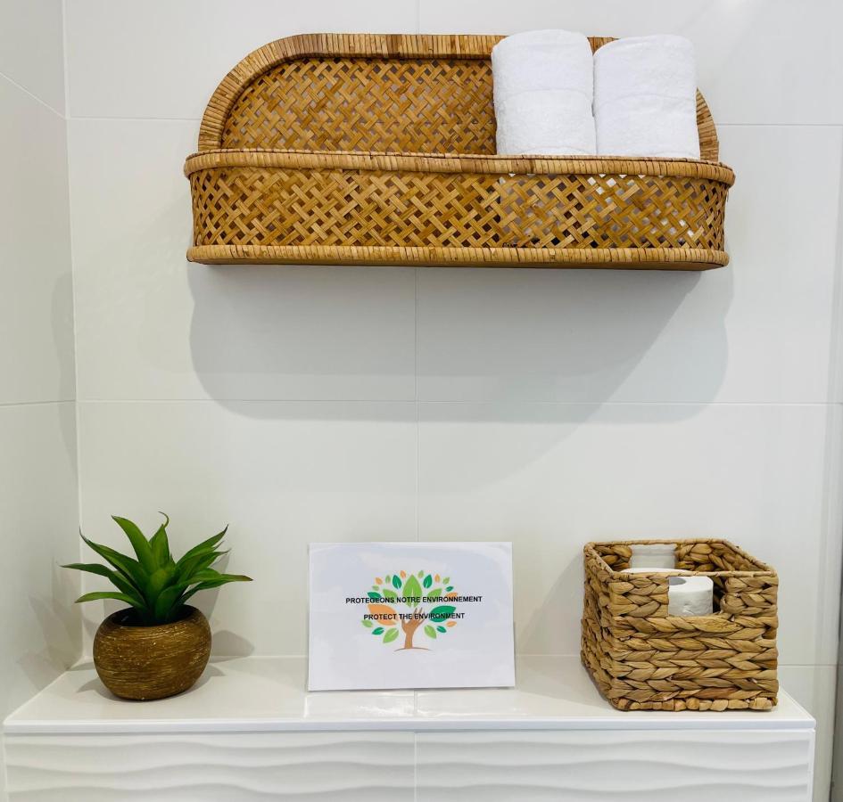 La Caravelle Logis Hotel Бискарос Екстериор снимка